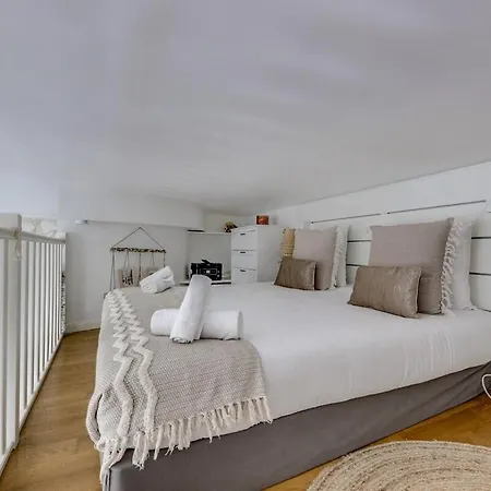 L'etxe - Duplex - Bright & Renovated - By Mon Petit Fare Apartment